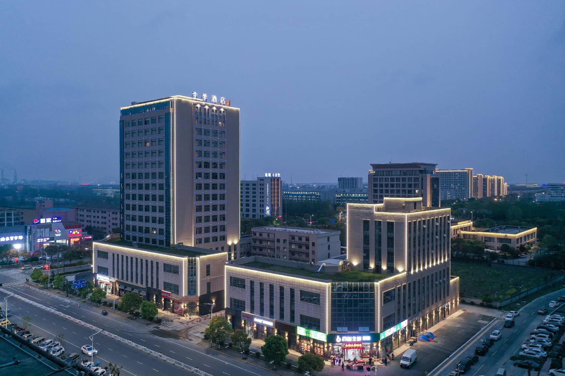 Ji Hotel Haiyan Economic Development Zone Harbor Avenue Ji Hotel Haiyan Economic Development Zone Harbor Avenue
