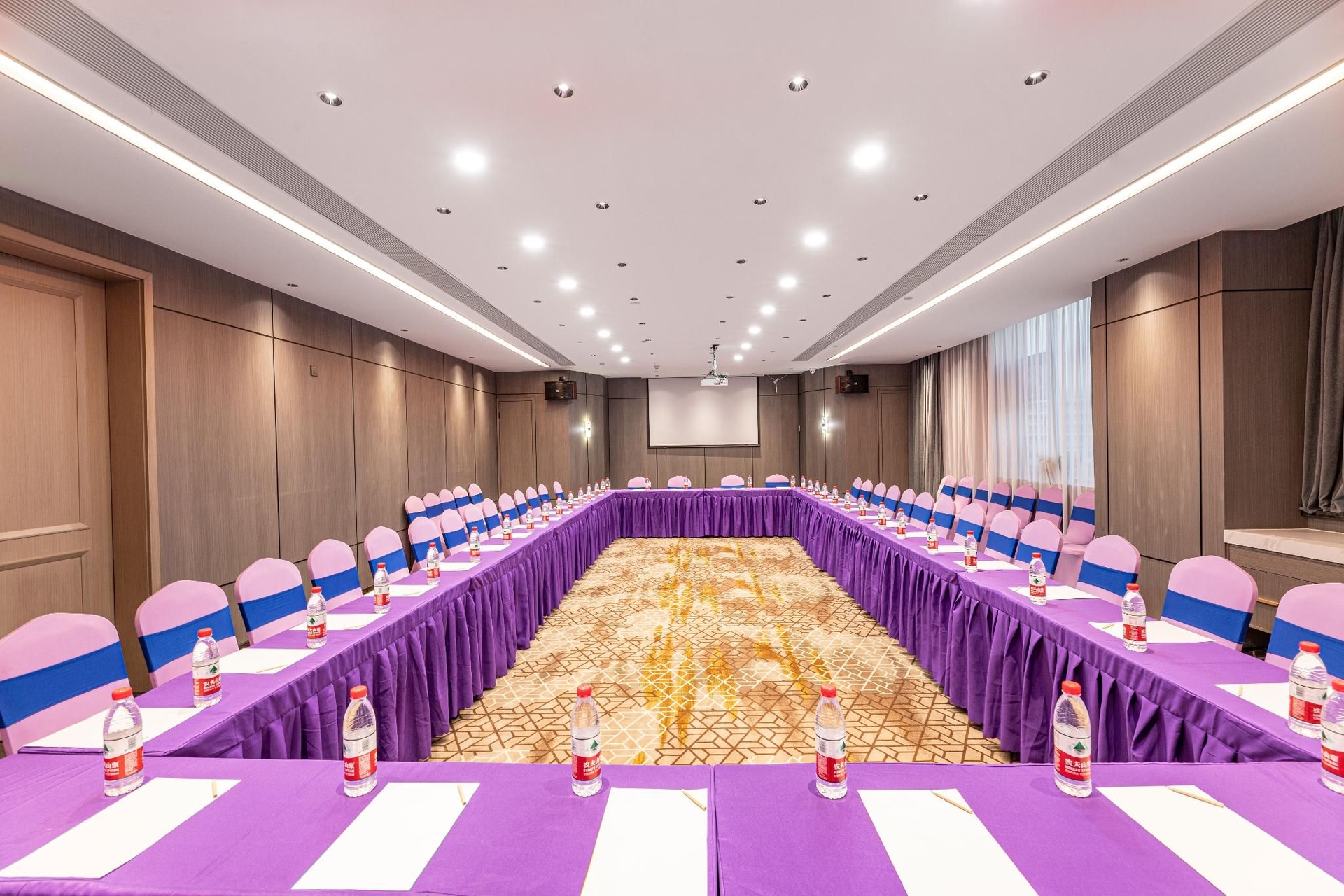 โรงแรมเรเซน ซีเล็ค ไห่หนิง ซูชุน ทาวน์ กัฟเวอร์เมนท์ (Rezen Select Hotel Haining Xucun Town Government)4