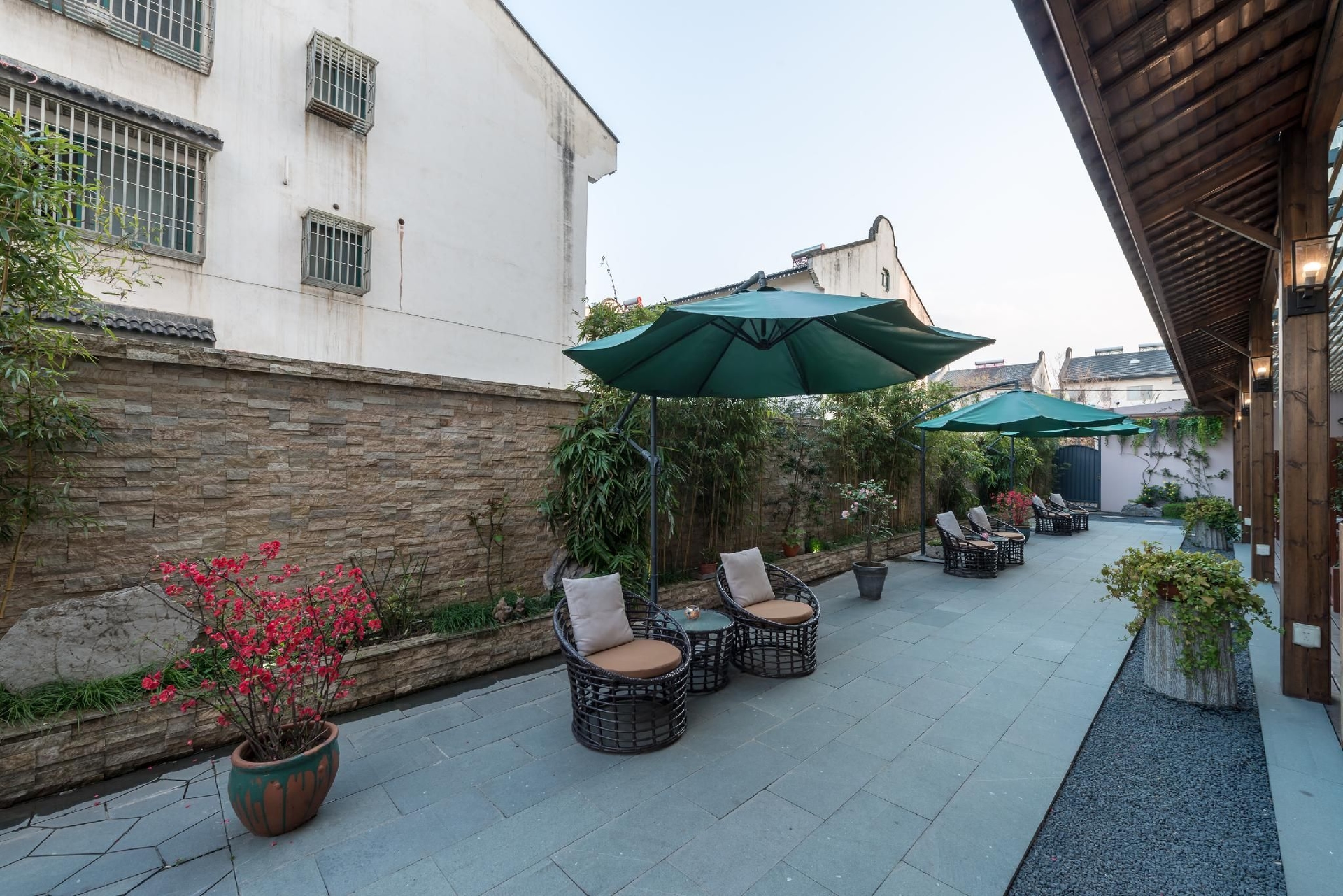 รีเซ็น ซีเล็คต์ โฮเทล ซังจิน อูเจิ้น (Rezen Select Hotel Shangjin Wuzhen)0
