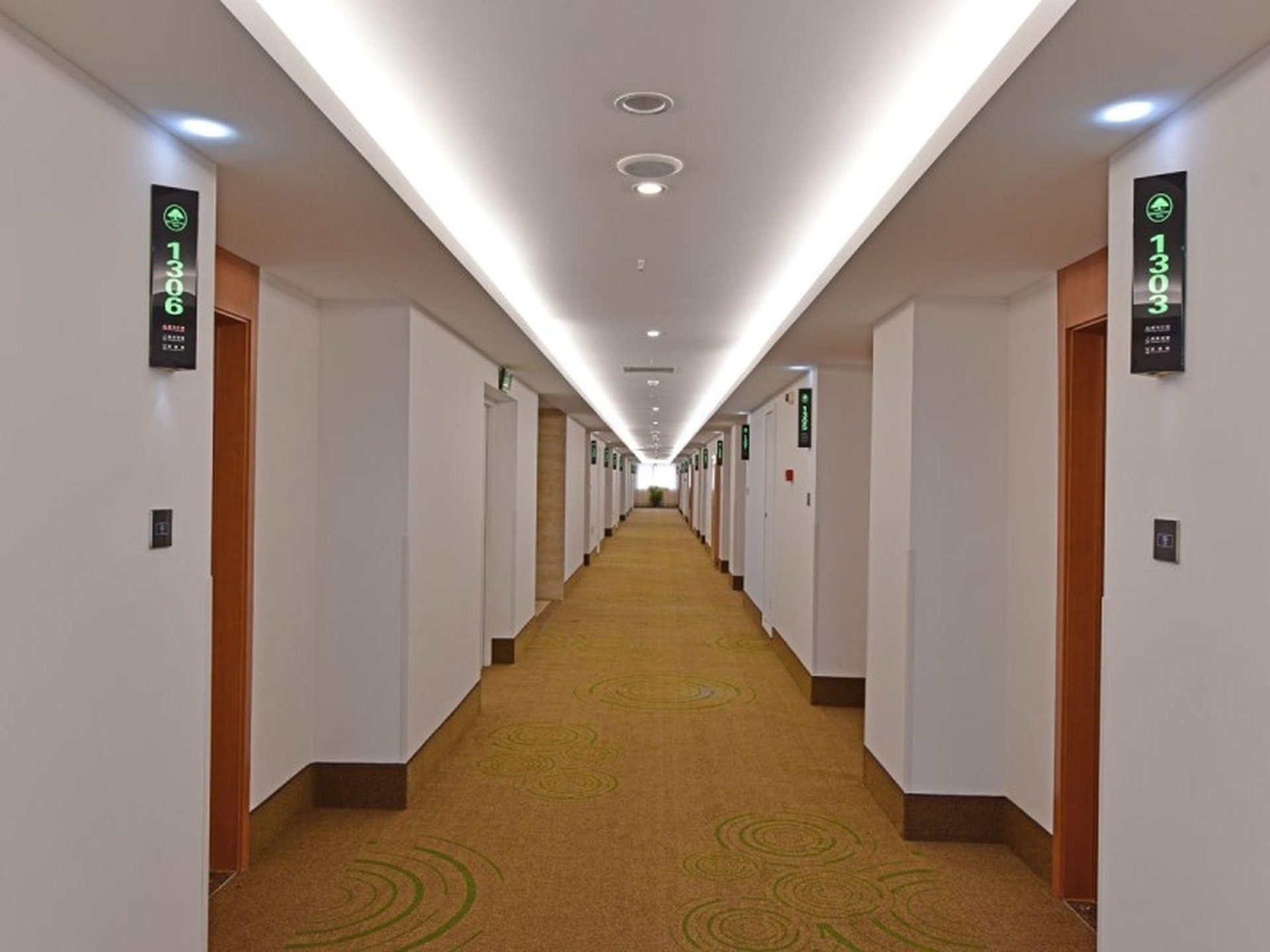 กรีนทรี อินน์ ถงเซียง ฉงฟูเจิ้น เวิลด์ เฟอร์ เซ็นเตอร์ (GreenTree Inn Tongxiang Chongfuzhen World Fur Center Branch)1