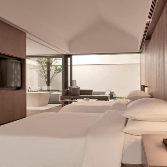 2 Twin Beds Garden View