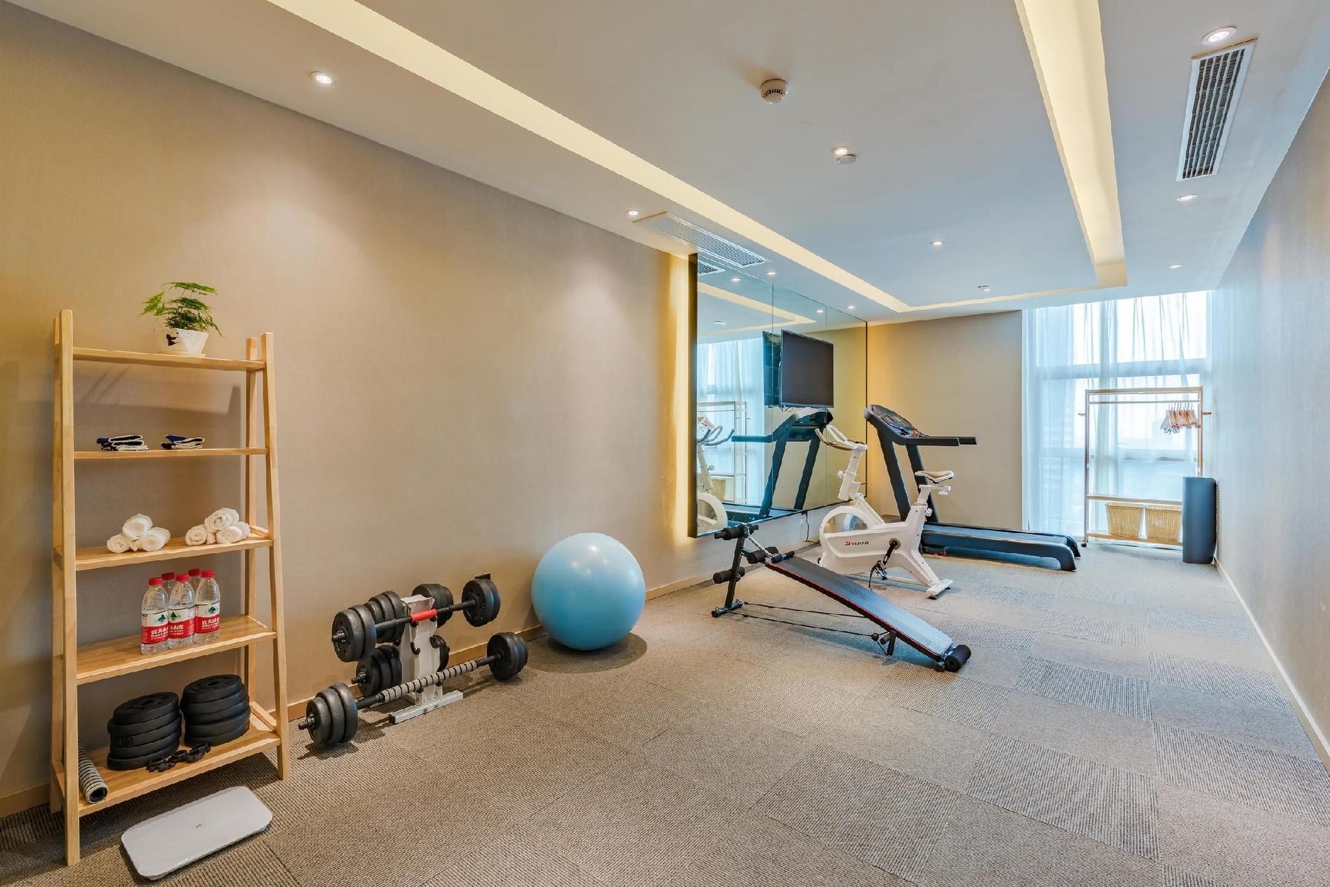 อาโตว์ โฮเทล เจียซิง หนานหู (Atour Hotel Jiaxing Nahu)4