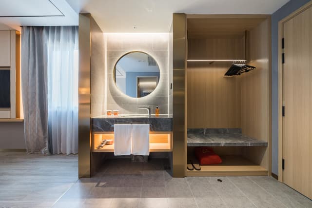 Huazhu - Yueruo Liujin Bonding Room