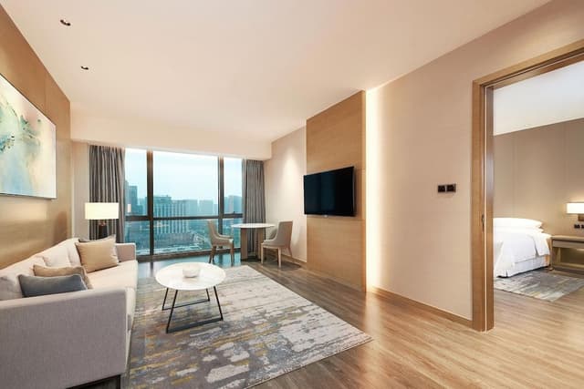 Executive Suite, 1 Bedroom, River View, Executive Level