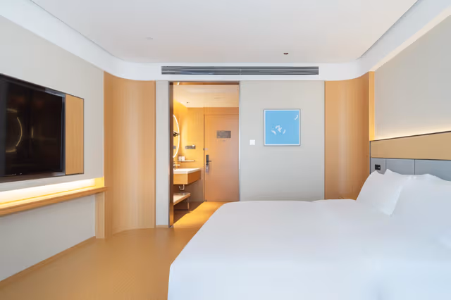 Huazhu - Business Bed Room