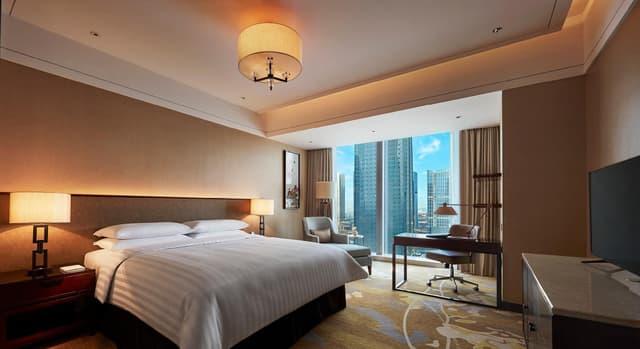 Premier Room