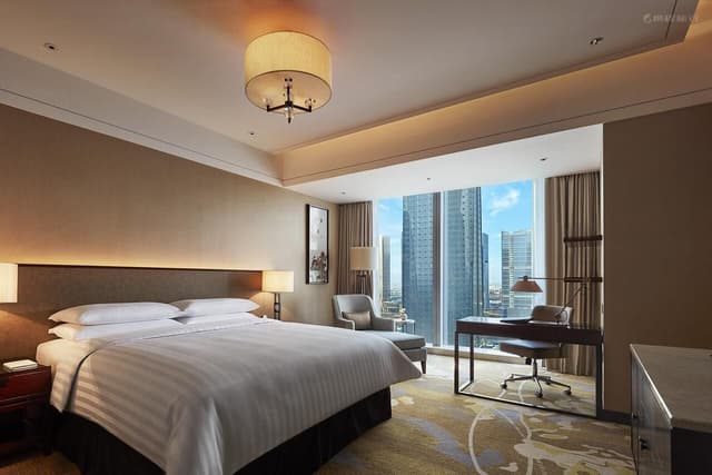 Grand Premier Room