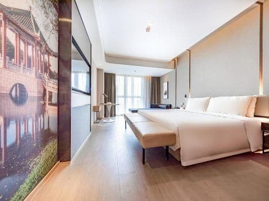 Executive room, Guest room, 1 Queen