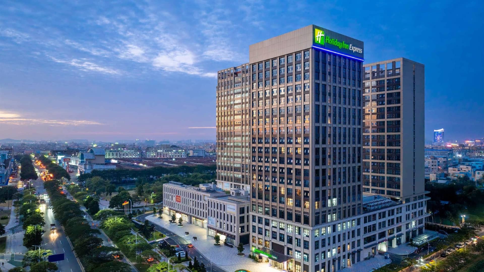 Holiday Inn Express Foshan New City Holiday Inn Express Foshan New City