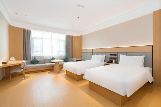 Huazhu - Business Twin Room