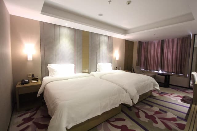 Twin Deluxe Room