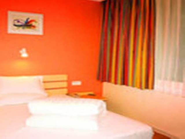 7 Days - Zizhu Twin Room