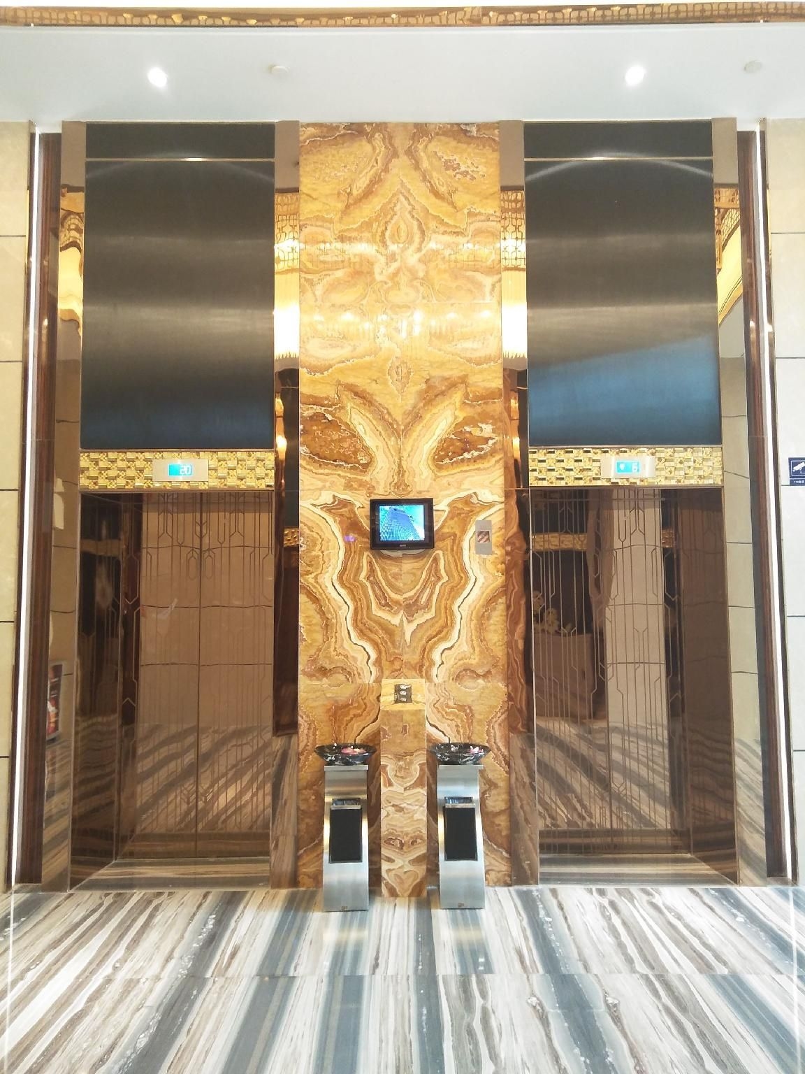 แบรนดี โฮเทล (Brandi Hotel)4
