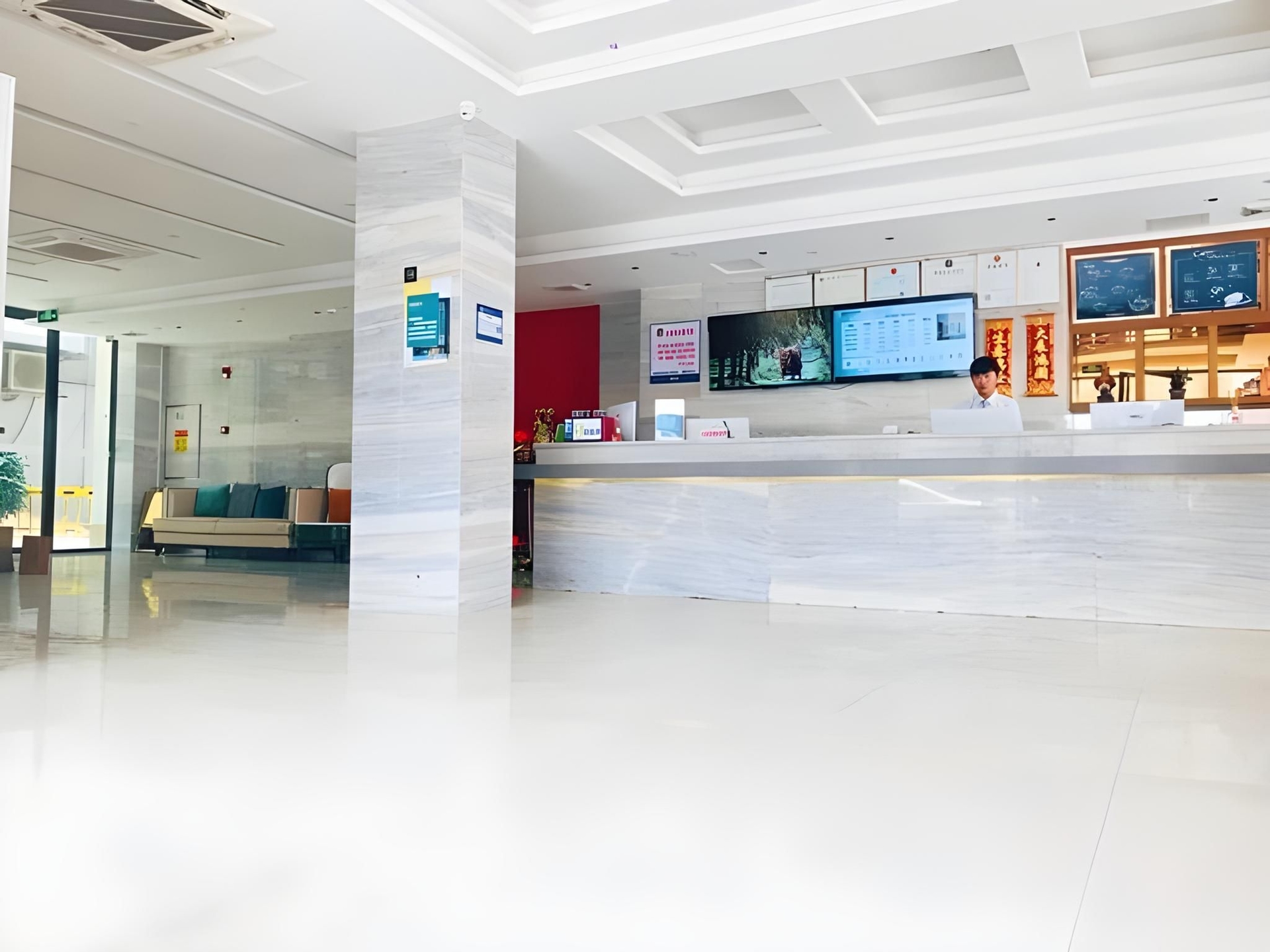 ซิตี้ คอมฟอร์ท อินน์ กวางโจว หลี่หว่าน เซิงเจียว จูซู่ เมโทร สเตชั่น (City Comfort Inn Guangzhou Liwan Zengjiao Jushu Metro Station)3