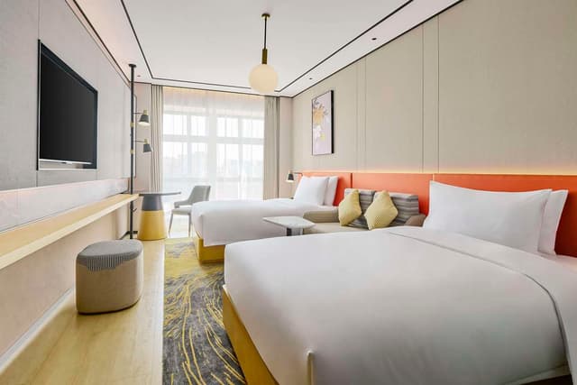 TWIN DELUXE ROOM