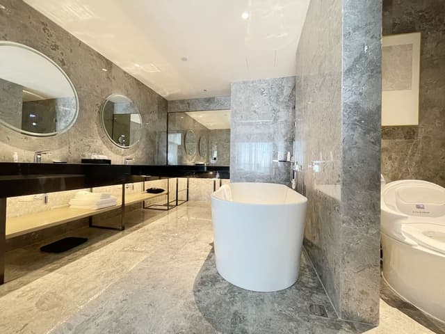 Luxury Suite, 1 King Bed