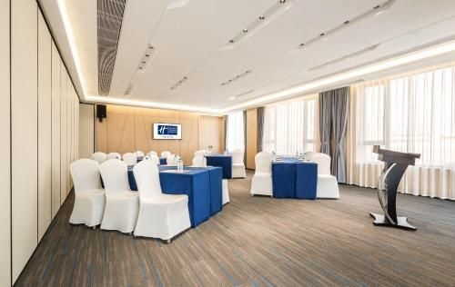 โรงแรม ฮอลิเดย์ อินน์ เอ็กซ์เพรส จินเจียง อันไห่ (Holiday Inn Express Jinjiang Anhai)4