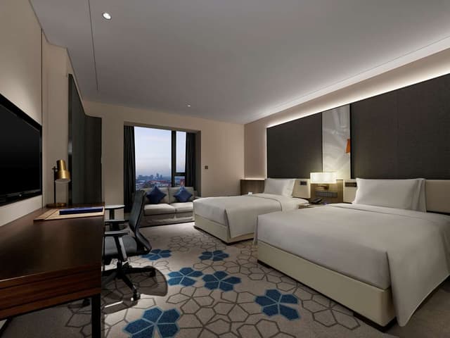 TWIN EXECUTIVE ROOM