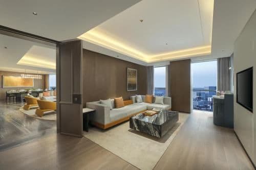 1 King Bed, Presidential Suite, Non-Smoking