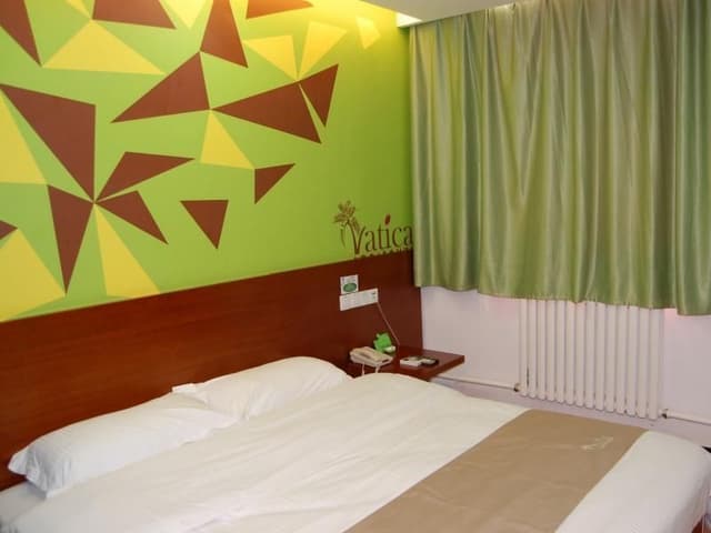 GTI - Yiran 1 Bed Room, Aisle Window