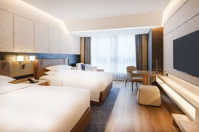 Club Room, 2 Double Beds, City View