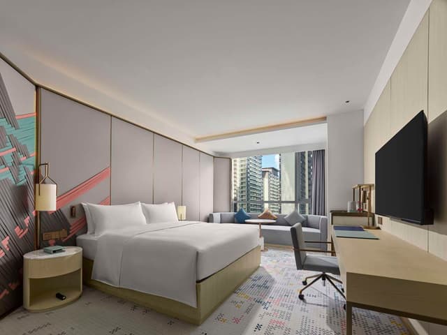 KING SUPERIOR ROOM HIGH FLOOR