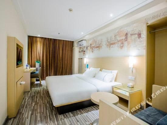 Superior Queen Room