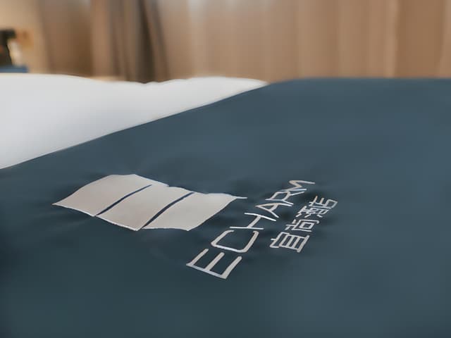 Dossen - Standard Bed Room