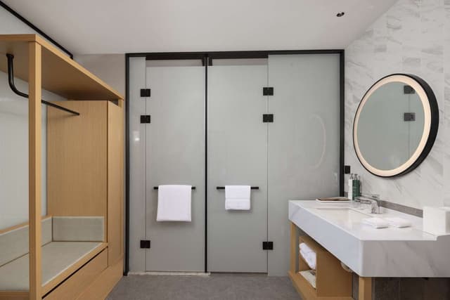 TWIN GUEST ROOM