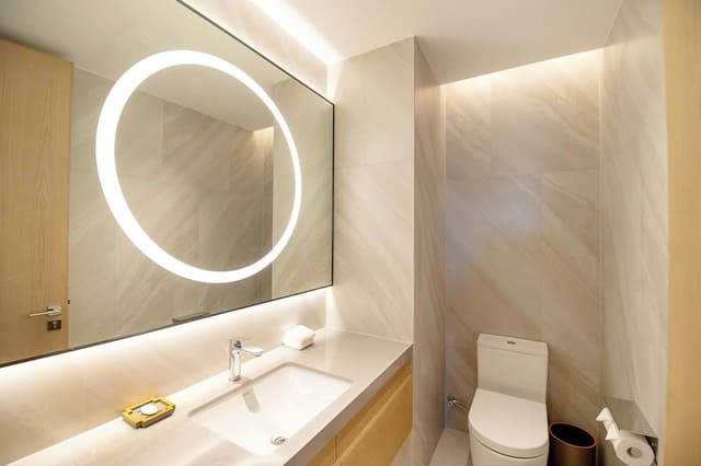 Room, 2 Twin Beds, City View