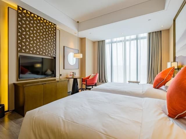 Twin Deluxe Room