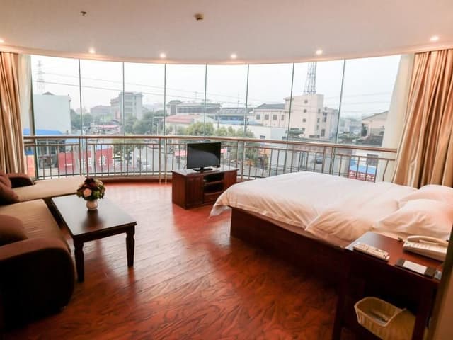 Suite with View