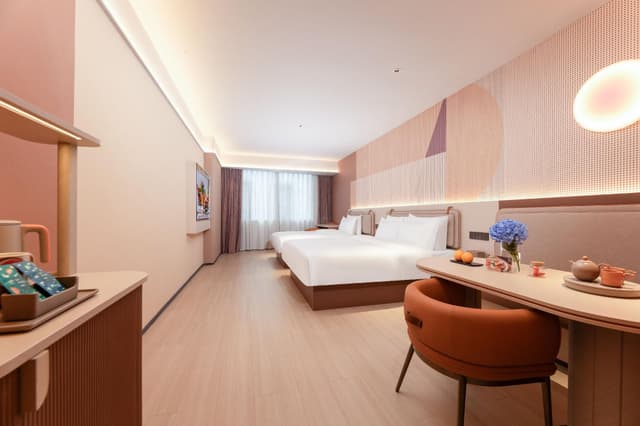Huazhu - Family Room