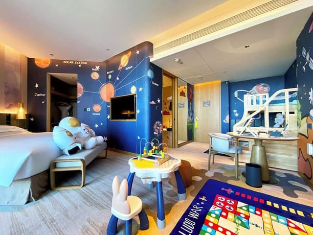 1 King and 1 Bunk Bed Premium Pool View