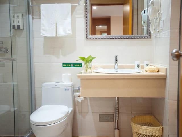 2 Bed Twin Superior Room