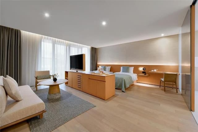 Jiquan Deluxe Twin Room