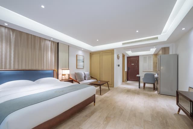 Big Room