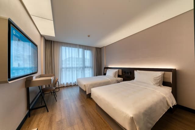 Huazhu - Twin Room