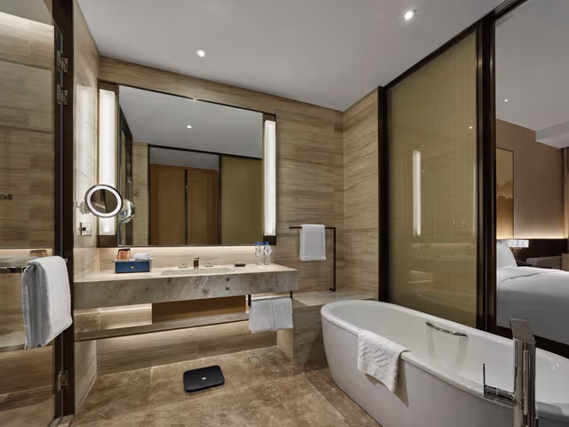 KING EXECUTIVE ROOM