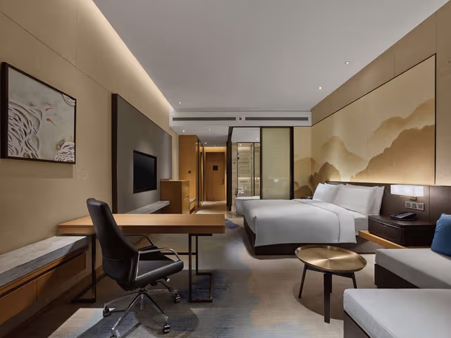 KING EXECUTIVE ROOM