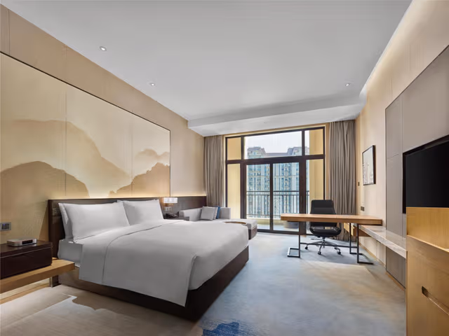 KING EXECUTIVE ROOM