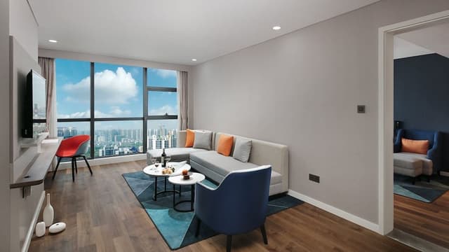 Suite, 1 King Bed (Living Area)