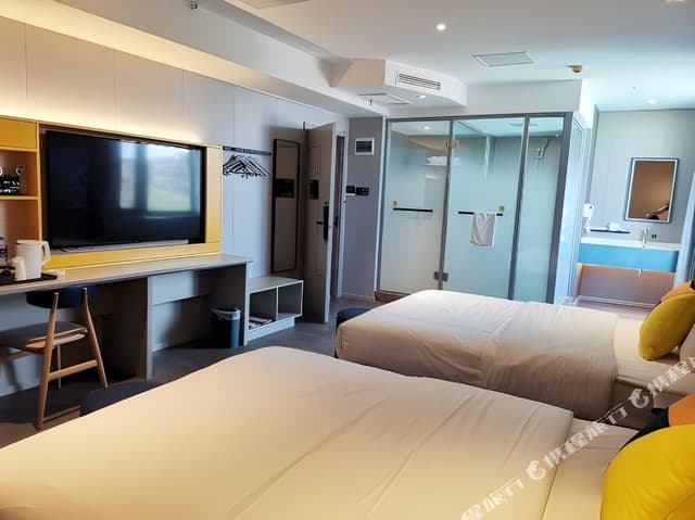 Featured Twin Room
