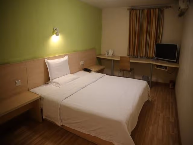 7 Days - Zizhu Twin Room