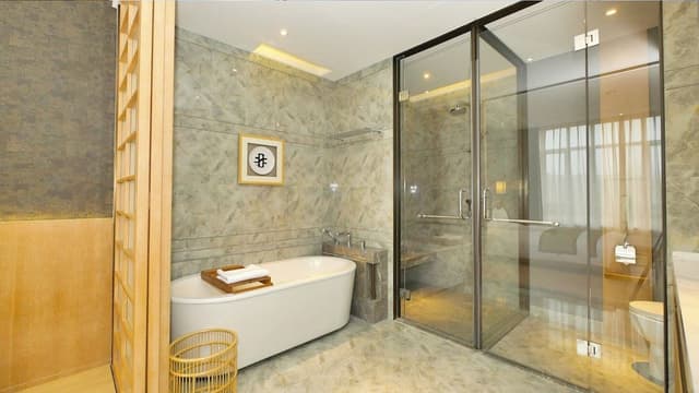 Suite, 1 King Bed