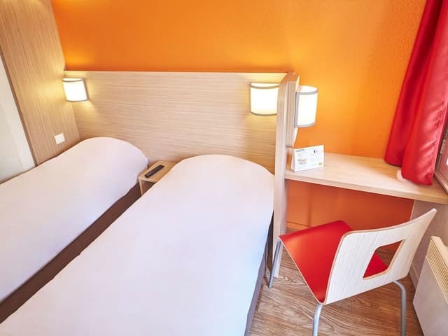 Standard Room, 2 Twin Beds