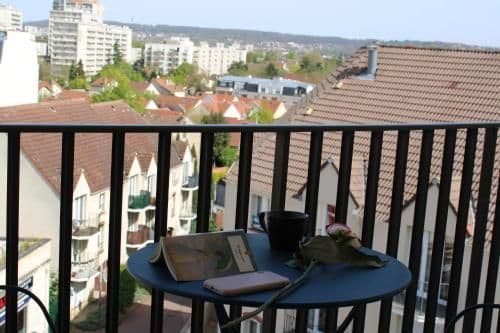 Comfort Room with Double Bed and Balcony