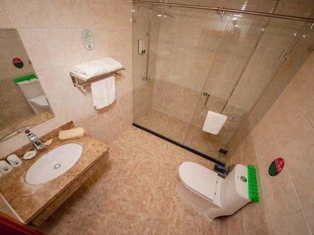 2 Bed Twin Superior Room