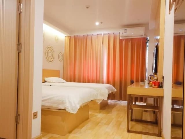 Business Twin Room