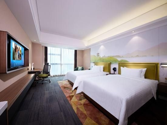 แฮมป์ตัน บาย ฮิลตัน จูโจว หงฉี สแควร์ (Hampton by Hilton Zhuzhou Hongqi Square)1